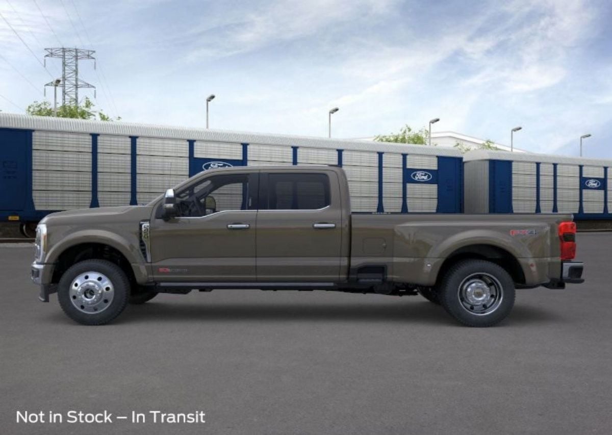 2026 Ford F450 KING RANCH Ready For Conversion